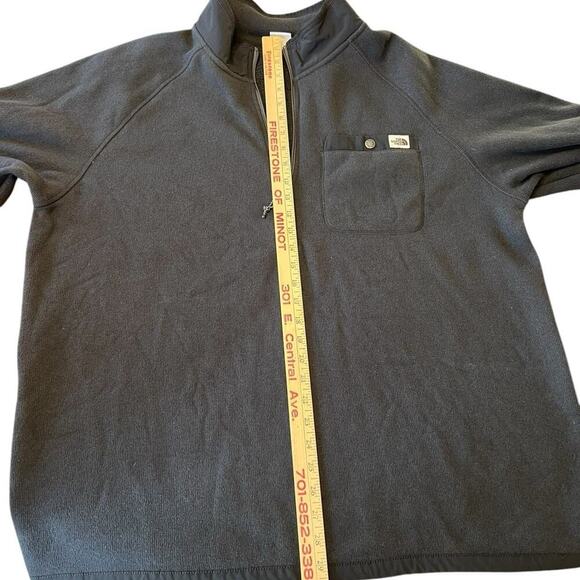 North Face men’s size XXL quarter zip sweater jacket with plush inside - Picture 9 of 11